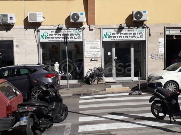 negozio in affitto a Napoli in zona Arenella