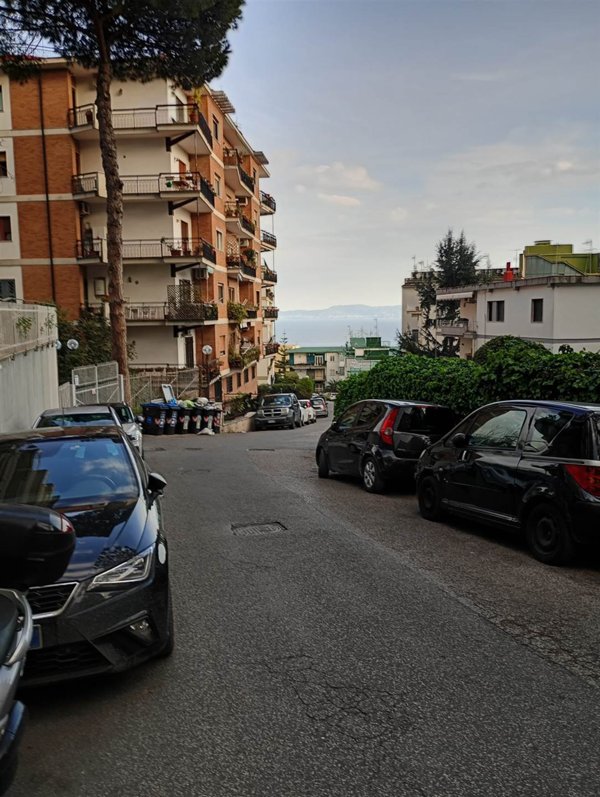 appartamento in affitto a Napoli in zona Posillipo