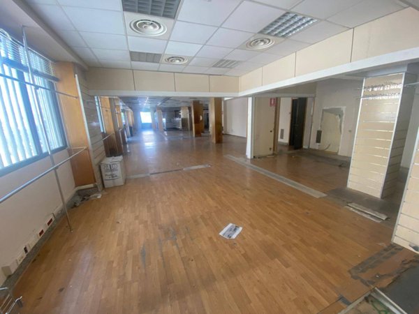 locale commerciale in affitto a Napoli in zona Soccavo