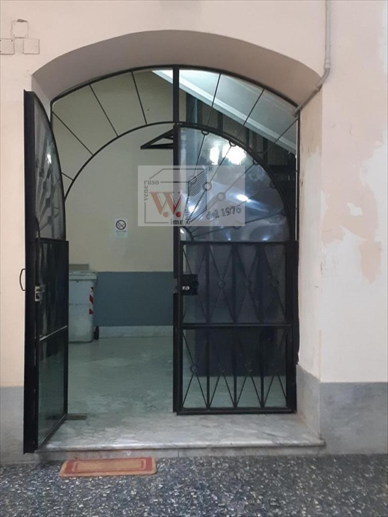 appartamento in affitto a Napoli in zona Centro Antico
