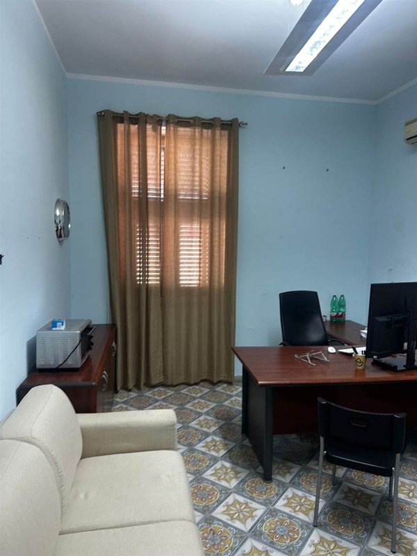 ufficio in affitto a Napoli in zona Fuorigrotta