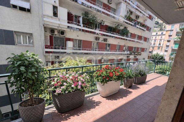 appartamento in affitto a Napoli in zona Chiaia
