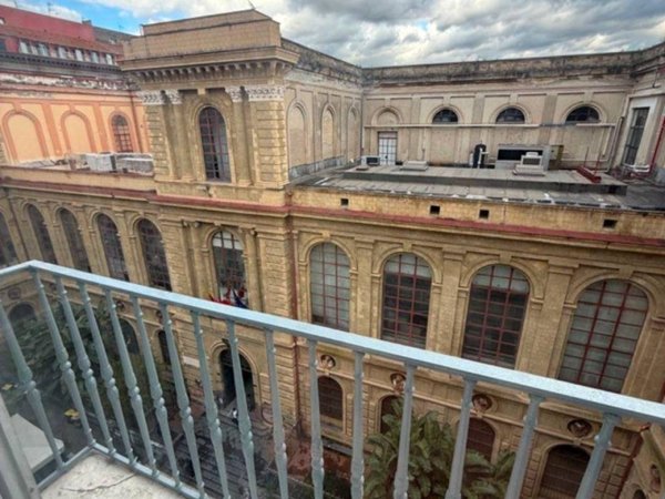 appartamento in affitto a Napoli