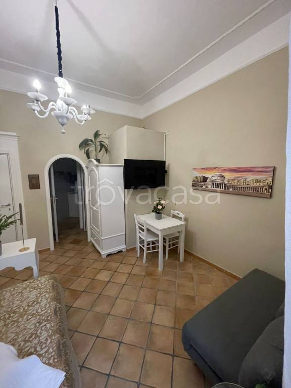 appartamento in affitto a Napoli in zona Vomero