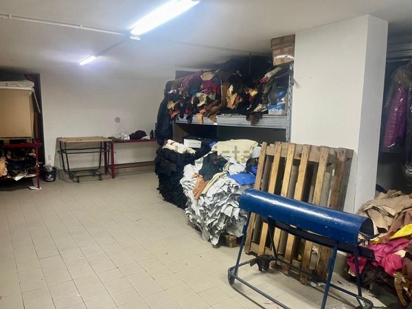 capannone in affitto a Napoli in zona Ponticelli