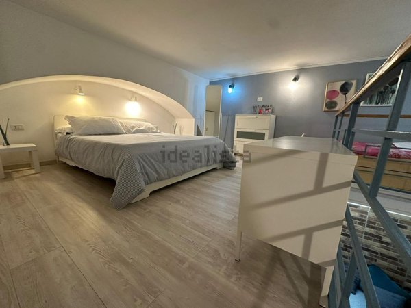 appartamento in affitto a Napoli in zona Stella