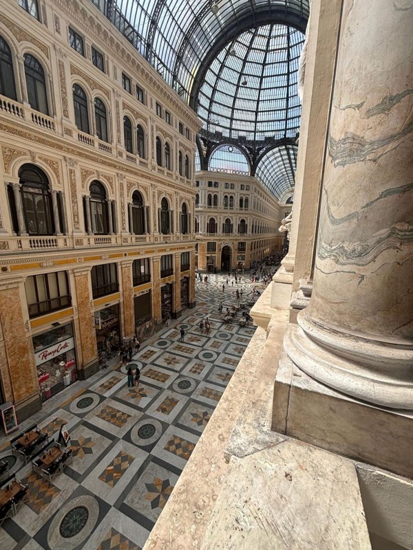 ufficio in affitto a Napoli in zona San Ferdinando