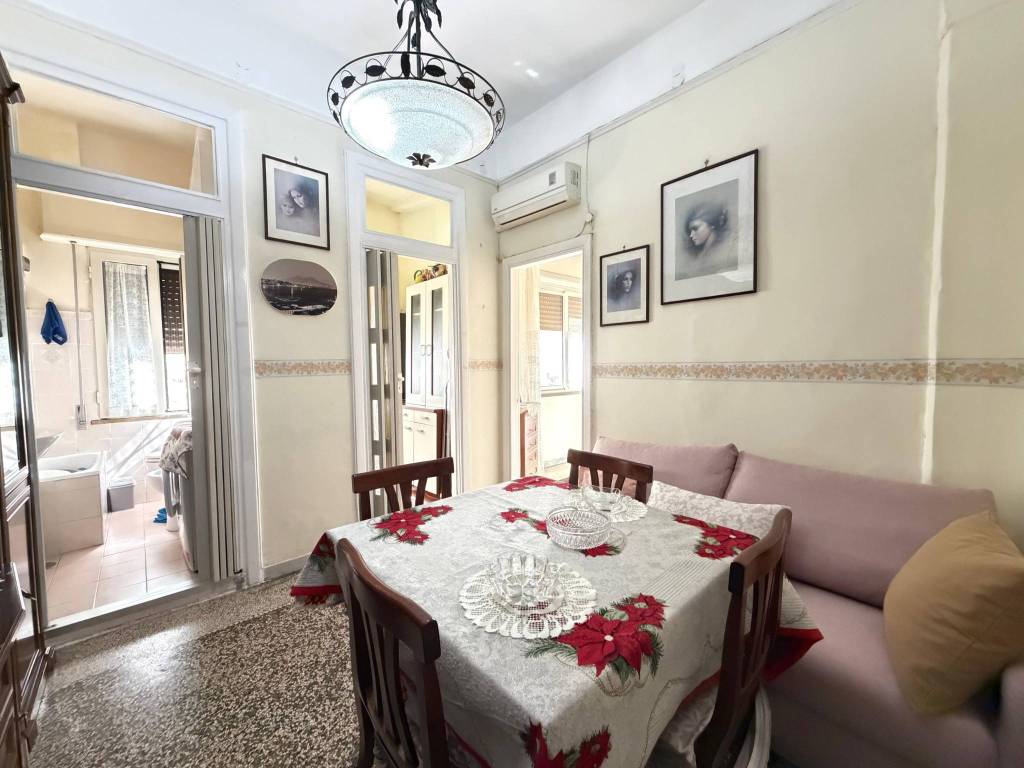 appartamento in affitto a Napoli in zona Arenella