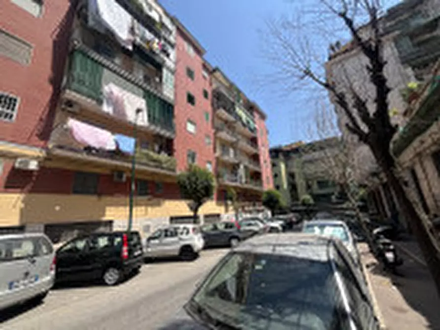 locale commerciale in affitto a Napoli in zona Secondigliano