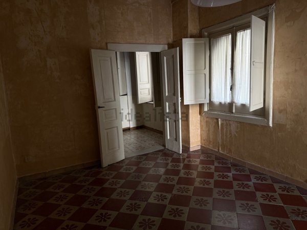 appartamento in affitto a Napoli in zona San Lorenzo