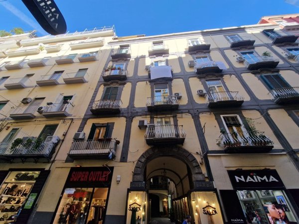 appartamento in affitto a Napoli in zona San Ferdinando