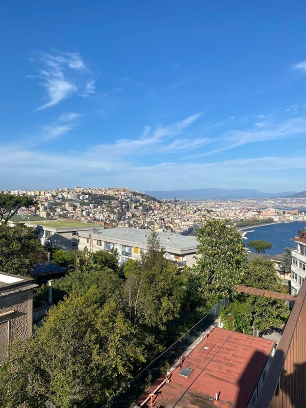 appartamento in affitto a Napoli in zona Posillipo