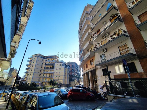 ufficio in affitto a Napoli in zona Arenella