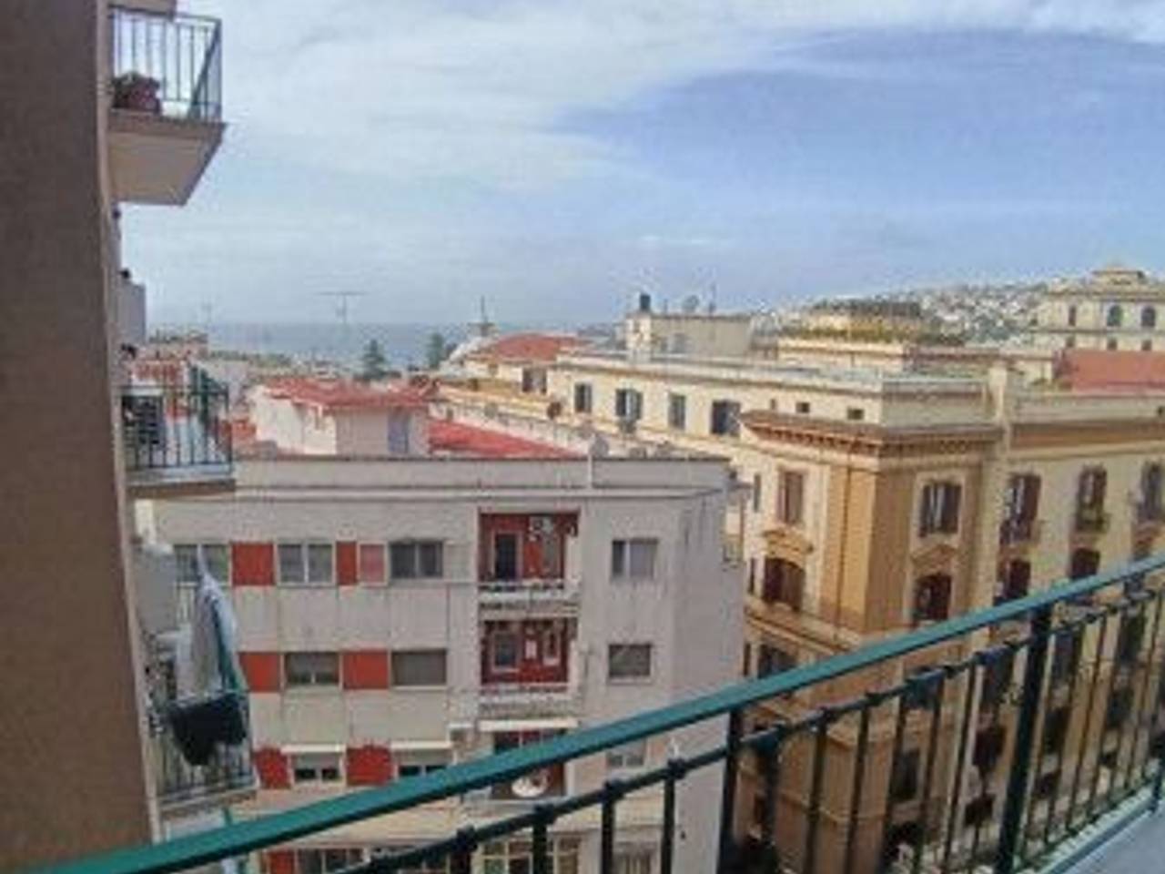 appartamento in affitto a Napoli in zona Chiaia