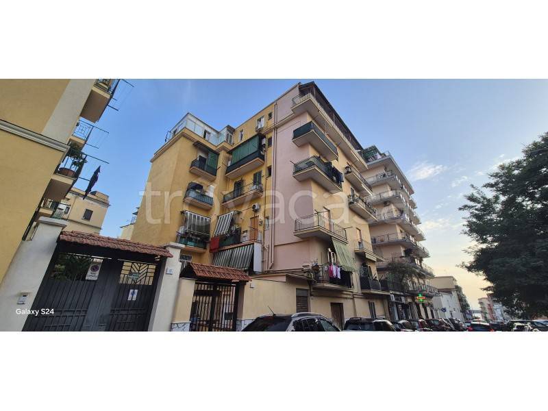 appartamento in affitto a Napoli in zona Bagnoli