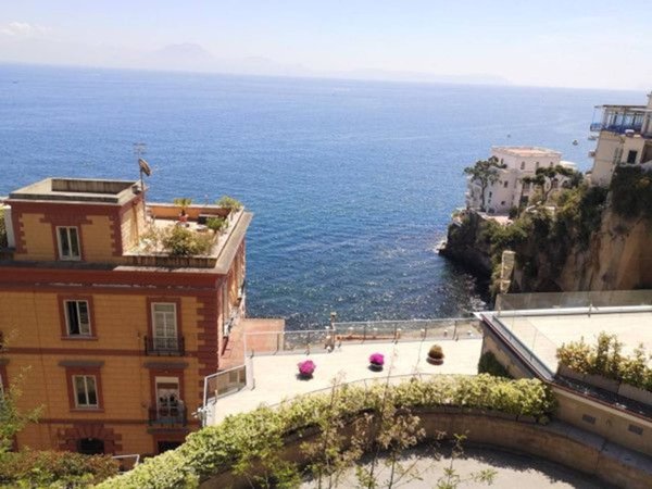 appartamento in affitto a Napoli in zona Posillipo