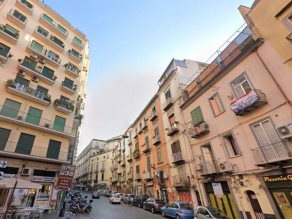 appartamento in affitto a Napoli in zona Stella