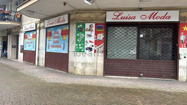 locale commerciale in affitto a Napoli in zona Soccavo
