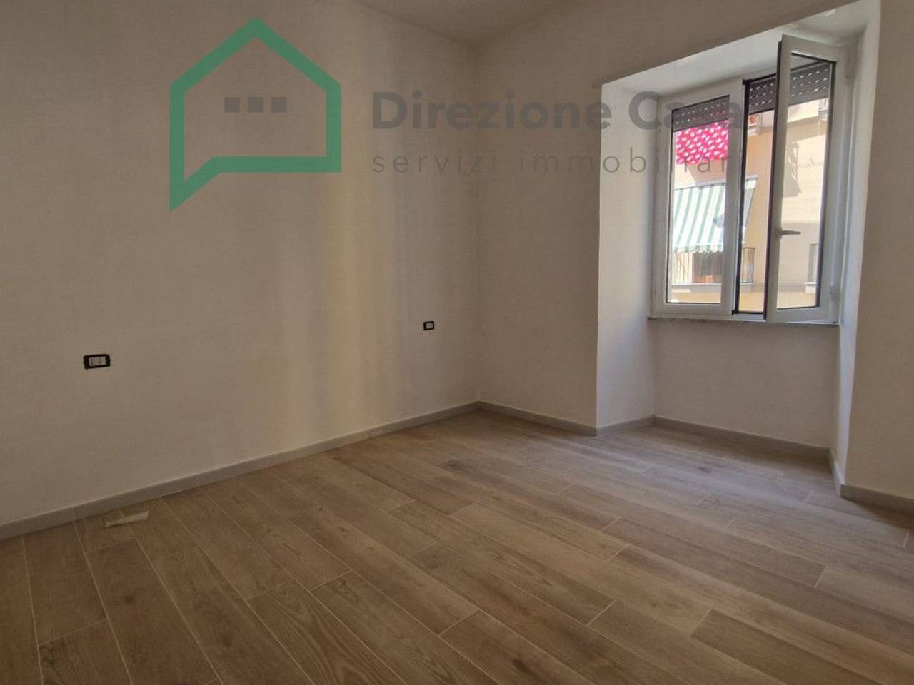 appartamento in affitto a Napoli in zona San Carlo all'Arena