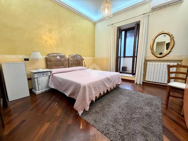 appartamento in affitto a Napoli