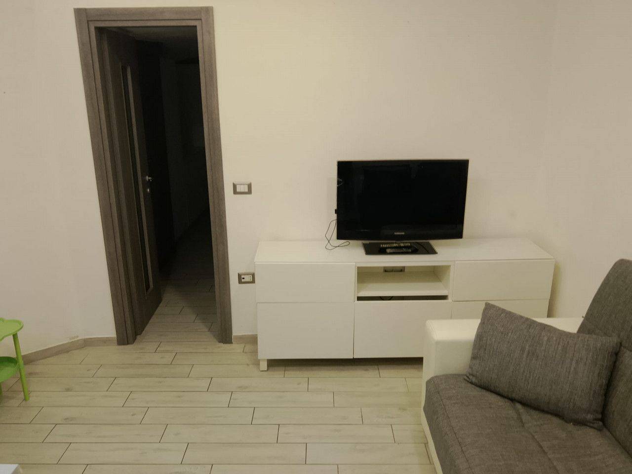 appartamento in affitto a Napoli in zona Stella