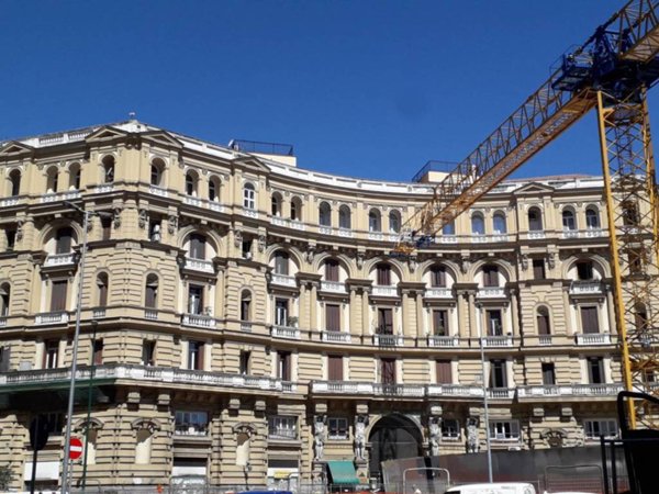 ufficio in affitto a Napoli