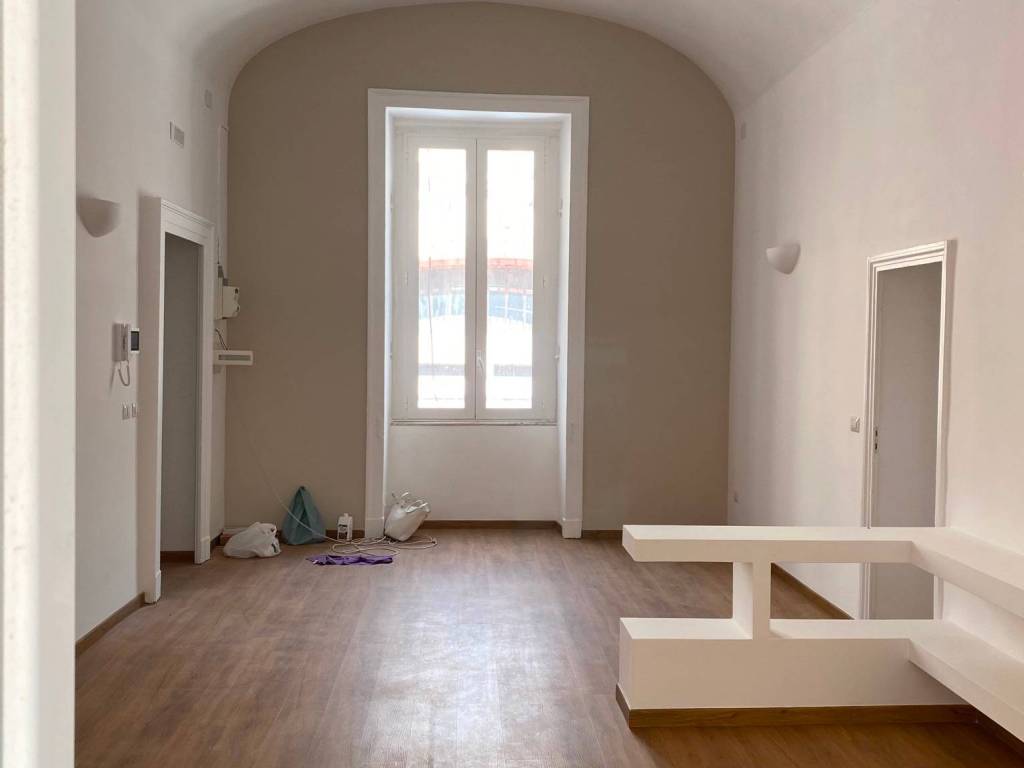 appartamento in affitto a Napoli in zona Chiaia