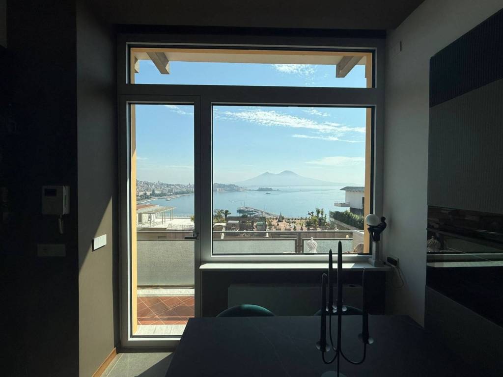 appartamento in affitto a Napoli in zona Posillipo