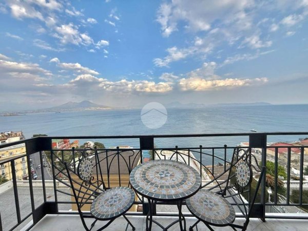 appartamento in affitto a Napoli in zona Posillipo