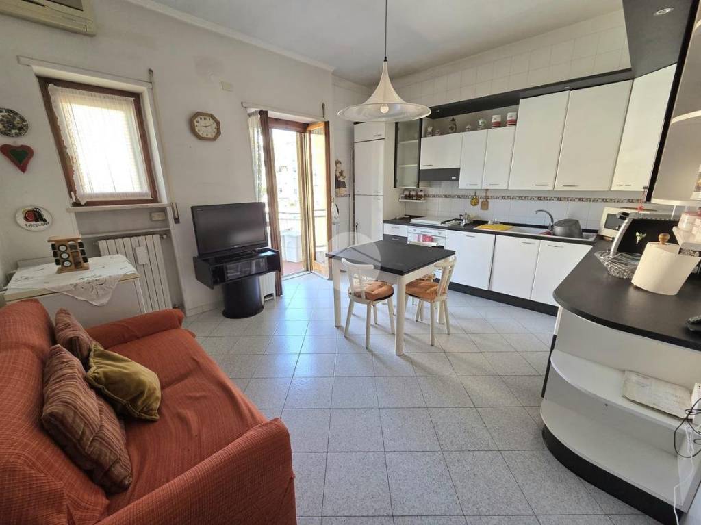 appartamento in affitto a Napoli in zona Capodimonte / Colli Aminei