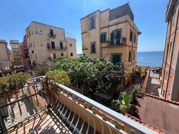 appartamento in affitto a Napoli in zona Bagnoli