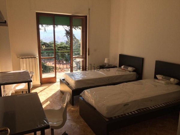 appartamento in affitto a Napoli in zona Capodimonte / Colli Aminei