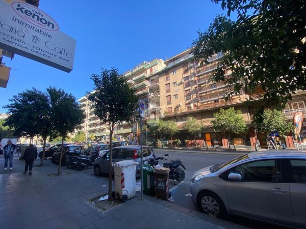 ufficio in affitto a Napoli in zona Fuorigrotta