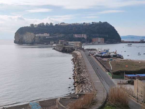 appartamento in affitto a Napoli in zona Posillipo