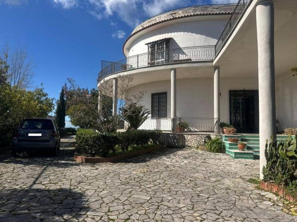 appartamento in affitto a Napoli in zona Camaldoli