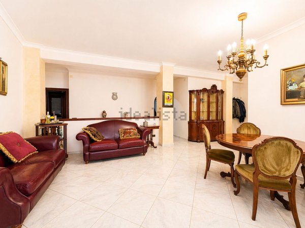 appartamento in affitto a Napoli in zona Arenella