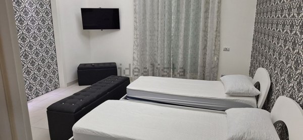 appartamento in affitto a Napoli in zona Stella