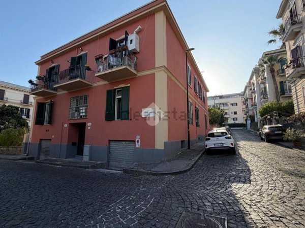 appartamento in affitto a Napoli in zona Posillipo
