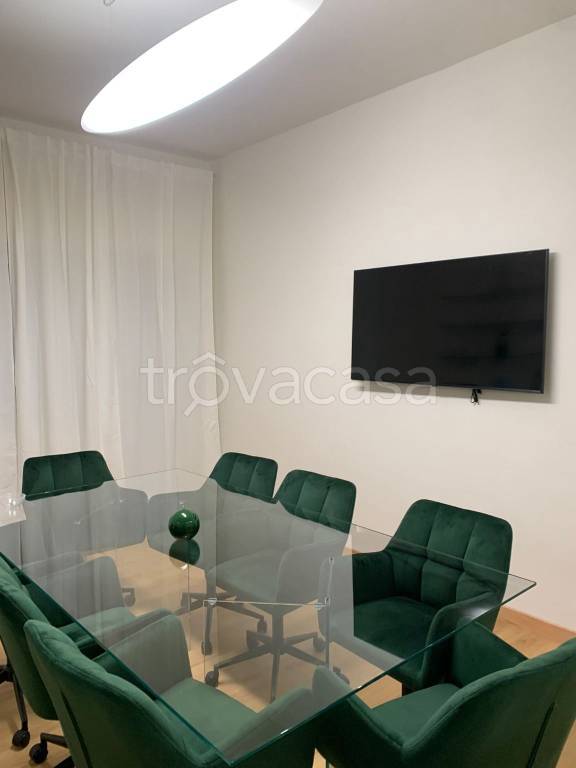 appartamento in affitto a Napoli in zona Chiaia