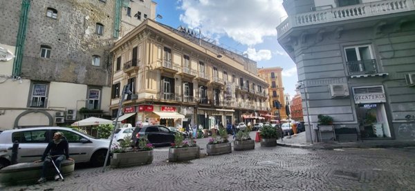 appartamento in affitto a Napoli in zona Mercato
