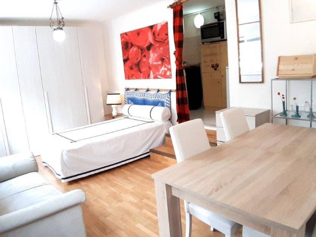 appartamento in affitto a Napoli in zona Posillipo