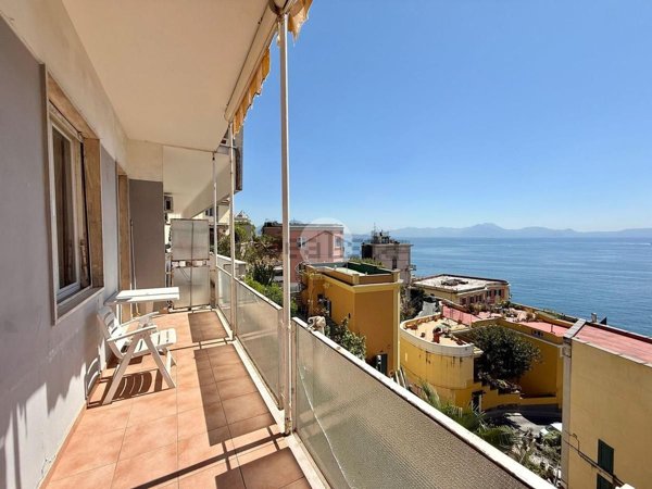 appartamento in affitto a Napoli in zona Posillipo