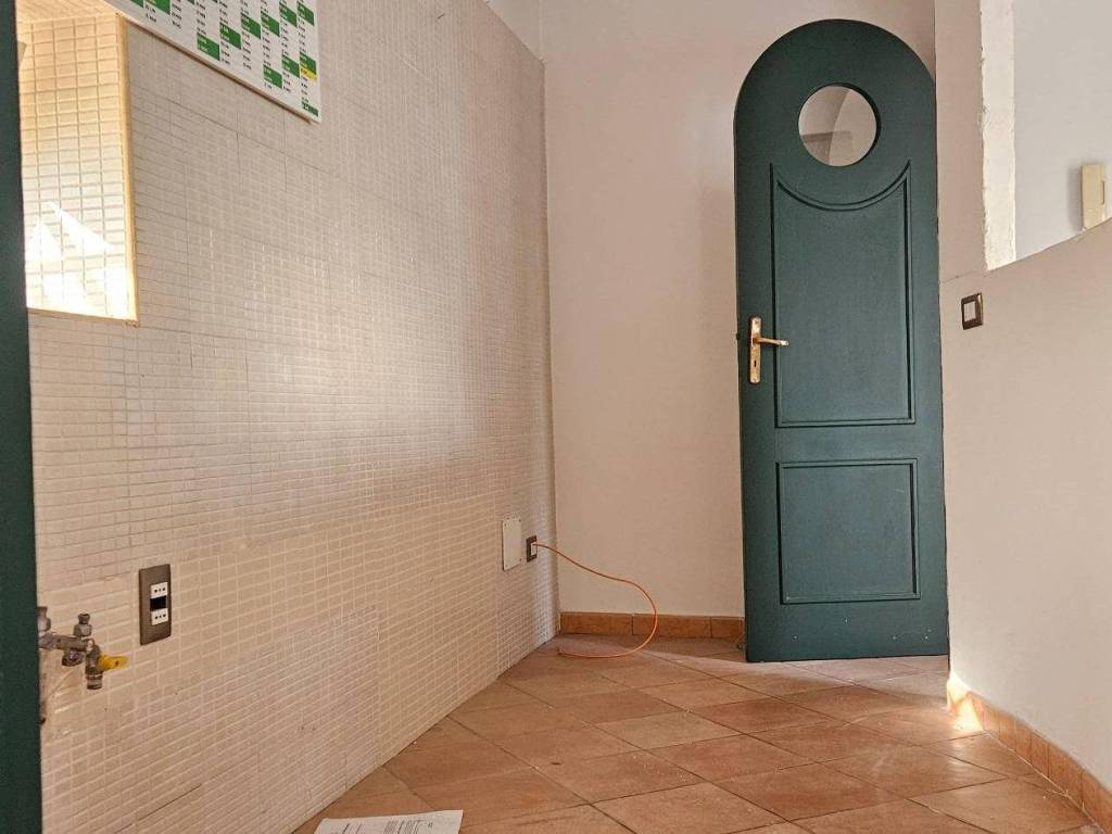 appartamento in affitto a Napoli in zona Chiaia