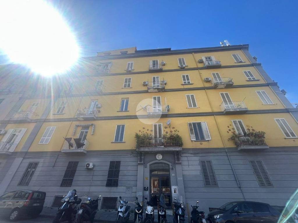 appartamento in affitto a Napoli in zona San Carlo all'Arena