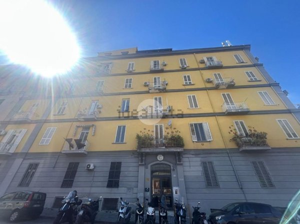 appartamento in affitto a Napoli in zona San Carlo all'Arena