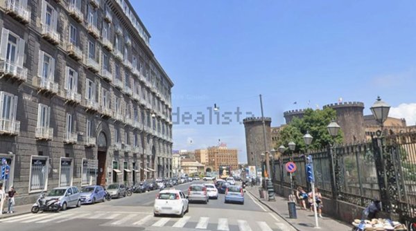 ufficio in affitto a Napoli in zona San Ferdinando