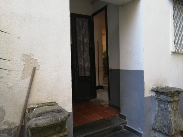 monolocale in affitto a Napoli