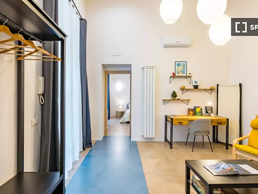 appartamento in affitto a Napoli in zona Stella