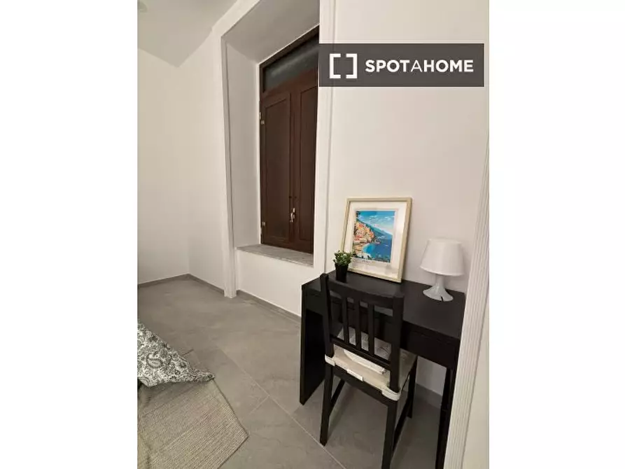 appartamento in affitto a Napoli in zona Stella