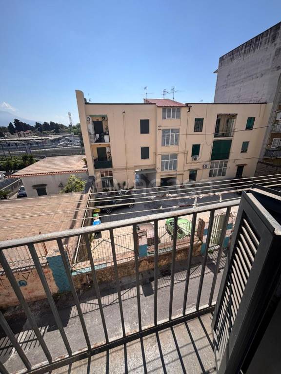 appartamento in affitto a Napoli in zona Capodichino